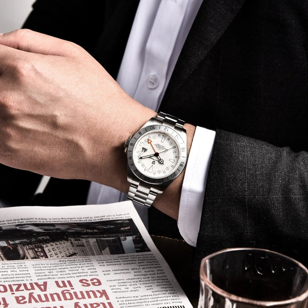 Pagani Design PD-1693 - 42mm GMT Automatic Watch Sapphire Crystal 200m